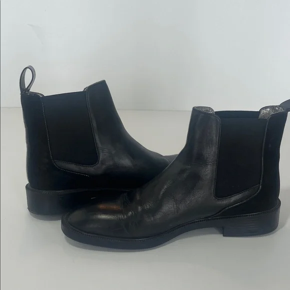 Black Leather Women’s Chelsea Boots - Picture 3 of 3